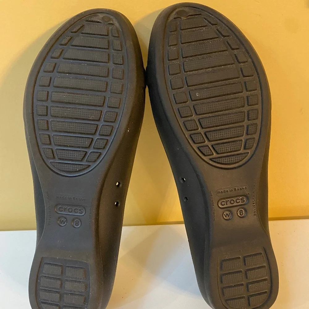 BLACK CROCS BALLET FLATS SIZE 8 - EXCELLENT CONDITION - Picture 5 of 7